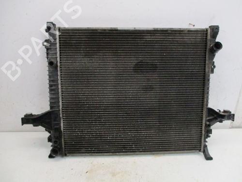 Used Water radiator Water radiator 37123716 37123716