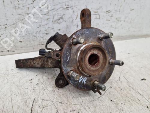 Used Right front steering knuckle MITSUBISHI PAJERO PININ I (H6_W, H7_W) 2.0 GDI (H67W, H77W) (129 hp) 27591288