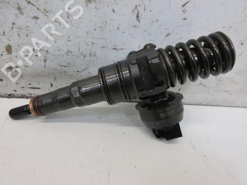 Injector VW TOUAREG (7LA, 7L6, 7L7) 5.0 V10 TDI | BP29092692M100 