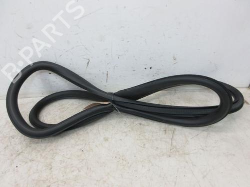 Used Rubber door seal OPEL INSIGNIA A Sports Tourer (G09) 2.0 CDTI (35) (131 hp) 29095077