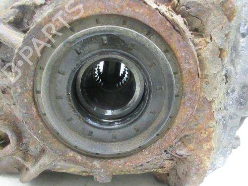 Rear differential MERCEDES-BENZ C-CLASS T-Model (S203) C 200 Kompressor (203.242) | BP29092841M24