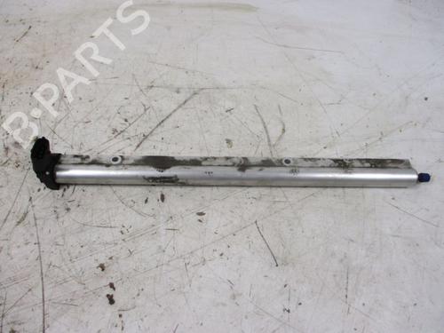 Injection rail VOLVO V50 (545) 2.4 | BP37114181M98 - Image 2