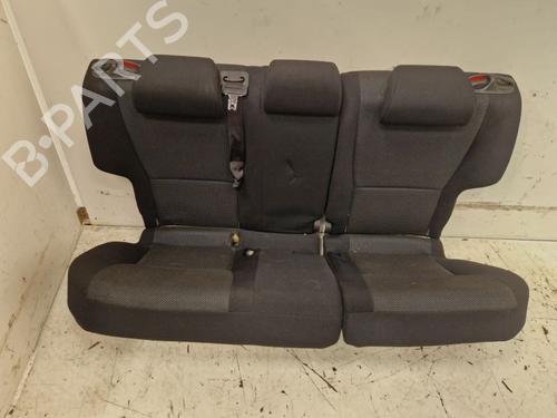 Asientos traseiros Asientos traseiros TOYOTA AURIS (_E15_) 1.8 Hybrid (ZWE150_, ZWE150R) (136 hp) 37094712 37094712
