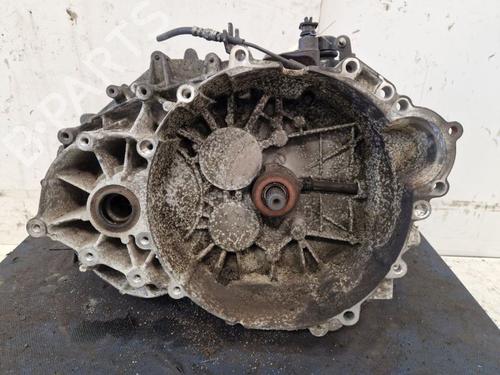 Used Gearbox VOLVO V50 (545) D3 (150 hp) 29102567