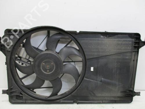 Used Fan Fan FORD FOCUS II Turnier (DA_, FFS, DS) 1.6 (100 hp) 40229972 40229972