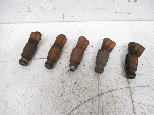 Used Injector VOLVO S60 I (384) 2.5 T AWD (210 hp) 28370909