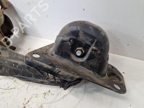 Left rear steering knuckle VW TOURAN (1T1, 1T2) 1.4 TSI | BP28358433M27 