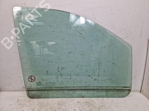 front-right-quarter-glass-mercedes-benz-viano-w639-2003-29102292 main image