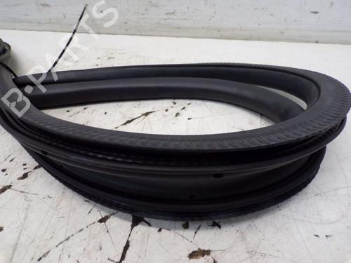 Gummiliste FORD MONDEO V Hatchback (CE) 1.5 EcoBoost | BP37132849C142 - Image 3