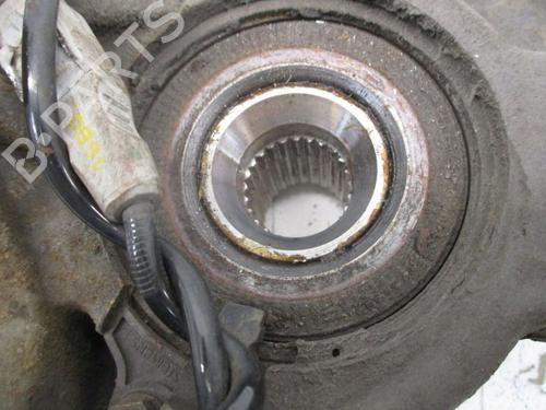 Left front steering knuckle PEUGEOT 5008 (0U_, 0E_) 2.0 HDi | BP29094614M25 
