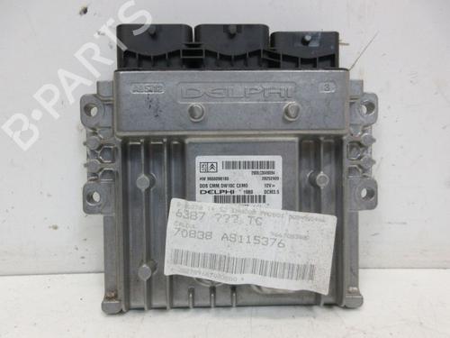 Used Engine control unit (ECU) PEUGEOT 5008 (0U_, 0E_) 2.0 HDi 136 / BlueHDi 136 (136 hp) 29098757