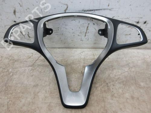 Used Wheel arch trim MERCEDES-BENZ CLA Coupe (C117) CLA 180 (117.342) (122 hp) 21136984