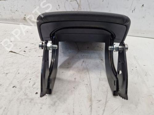 Armrest / Center console AUDI Q5 (8RB) 2.0 TFSI quattro | BP31703630I20 