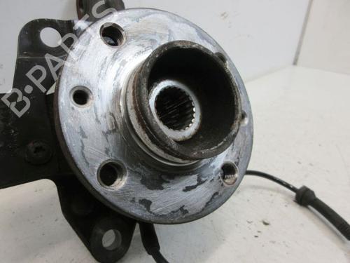 Right front steering knuckle RENAULT CLIO IV (BH_) 1.2 16V | BP29098689M26