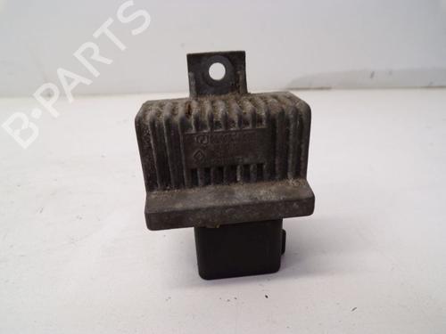 control-unit-opel-vivaro-a-van-x83-19-di-f7-7700115078-2001-2002-2003-2004-2005-2006-2007-2008-2009-2010-2011-2012-2013-2014-2015-18801424 main image