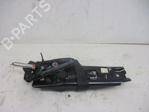 front-right-seatbelt-volvo-v70-iii-135-2007-2008-2009-2010-2011-2012-2013-2014-2015-2016-37113689 main image