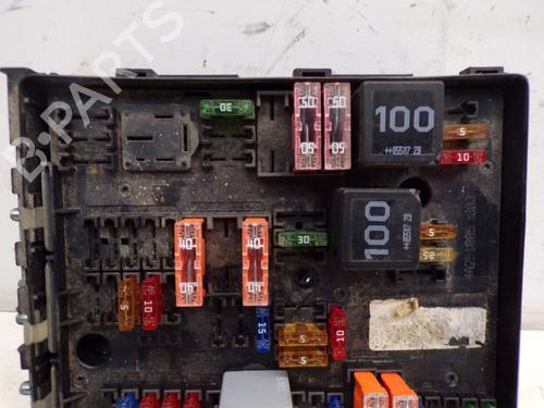 Fuse box VW GOLF V (1K1) 3.2 R32 4motion | BP21774655E1 