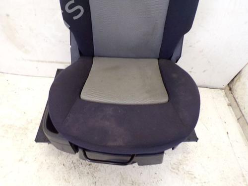 Right front seat PEUGEOT 1007 (KM_) 1.4 | BP37122492C16 - Image 3
