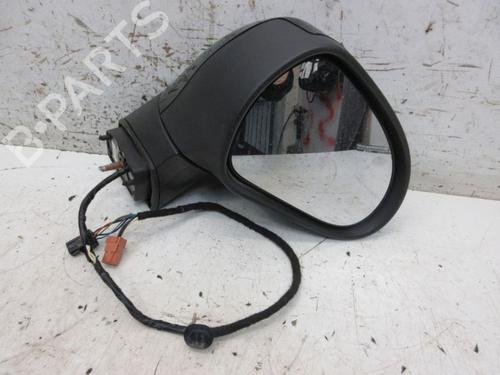 Used Right mirror Right mirror 37127753 37127753