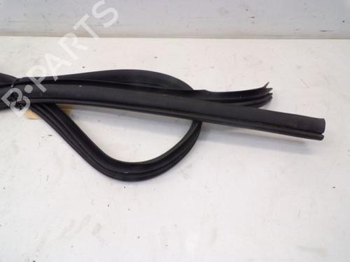 Rubber door seal CHRYSLER GRAND VOYAGER V (RT) 3.6 | BP29097458C142 