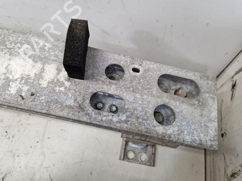 Front bumper reinforcement TOYOTA PRIUS (_W3_) 1.8 Hybrid (ZVW30) | BP31622184C109 