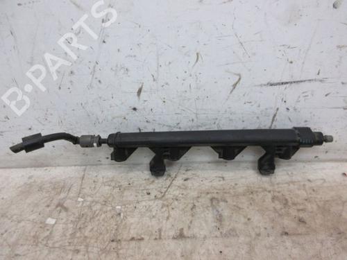 Used Injection rail Injection rail 38028198 38028198