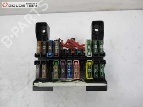Used Fuse box Fuse box 37100562 37100562