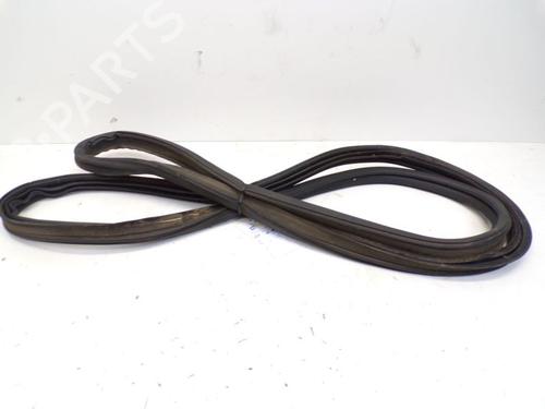 Used Rubber door seal MITSUBISHI GRANDIS (NA_W) 2.0 DI-D (NA8W) (136 hp) 18802490