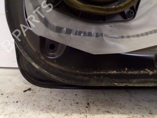 Dør høyre foran MITSUBISHI COLT VI (Z3_A, Z2_A) 1.1 (Z31A, Z32A) | BP26676682C3 