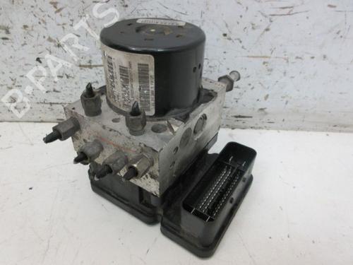 Used Electronic module JEEP GRAND CHEROKEE III (WH, WK) 4.7 V8 4x4 (231 hp) 19296746