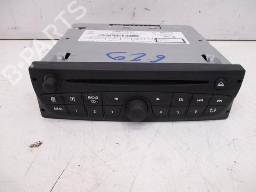 Used Radio RENAULT ESPACE IV (JK0/1_) 2.0 dCi (JK01, JK02, JK1J, JK1K, JK1H) (150 hp) 18806906