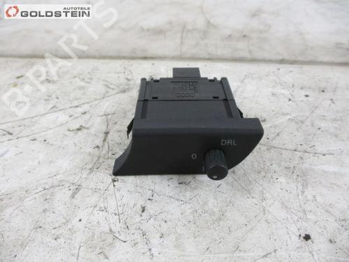 Commutateur AUDI A4 B7 Avant (8ED) 1.9 TDI (116 hp) 13762160