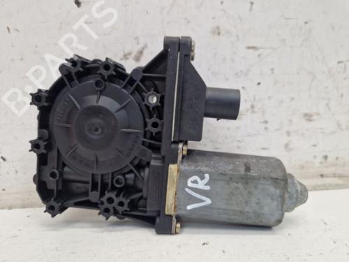 Right front window motor AUDI TT (8N3) 3.2 VR6 quattro | BP38072400E20 - Image 3