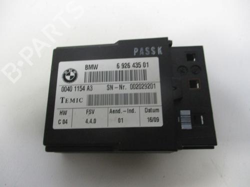 Used Electronic module BMW 1 (E87) 116 i (122 hp) 18803332