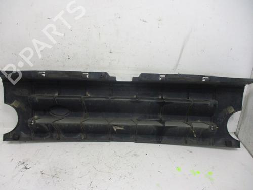Grille LAND ROVER DISCOVERY III (L319) 2.7 TD 4x4 | BP18795744C40 