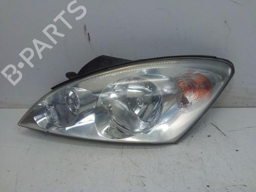 Used Left headlight KIA CEE'D Hatchback (ED) 1.6 (122 hp) 29730291
