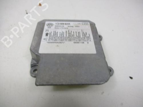 Airbag styreenhed VW FOX Hatchback (5Z1, 5Z3, 5Z4) 1.2 (55 hp) 18793334