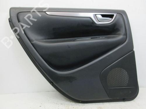 Verkleidung hinten links für VOLVO V70 II (285) 2.4 (170 hp) 32785478