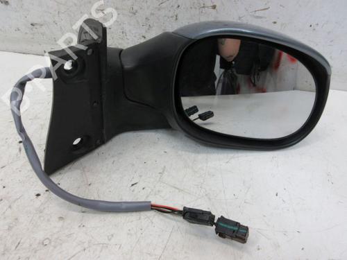 Used Right mirror Right mirror PEUGEOT 1007 (KM_) 1.4 (75 hp) 32156874 32156874