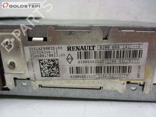 Radio RENAULT GRAND SCÉNIC II (JM0/1_) 2.0 dCi (JM1K) | BP28306731E6