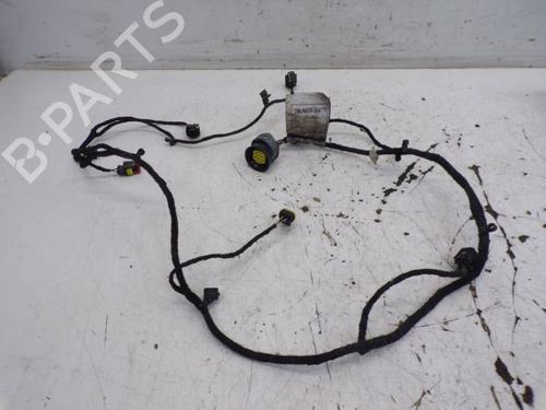 Used Wiring harness Wiring harness 37132693 37132693