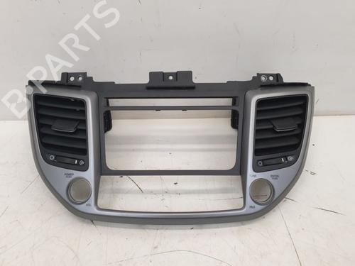 air-vent-hyundai-tucson-tl-tle-2015-2016-2017-2018-2019-2020-2021-2022-2023-38029148 main image