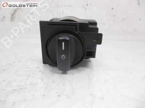 Used Headlight switch MERCEDES-BENZ B-CLASS Sports Tourer (W245) B 180 CDI (245.207) (109 hp) 18758082