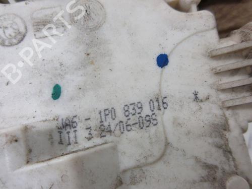 Rear right lock SEAT LEON (1P1) 2.0 TFSI | BP29093358C99 