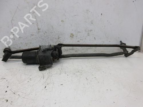 Used Front wipers mechanism NISSAN INTERSTAR Van (X70) dCi 100 (99 hp) 19294493