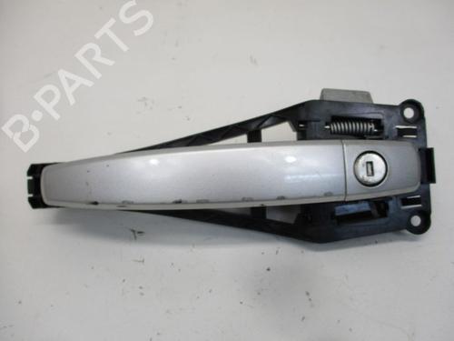 Front left exterior door handle OPEL ASTRA H Estate (A04) 1.9 CDTI (L35) | BP18801216C128 