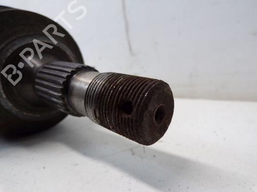 Right front driveshaft PEUGEOT 5008 (0U_, 0E_) 2.0 HDi 136 / BlueHDi 136 | BP25013742M39 