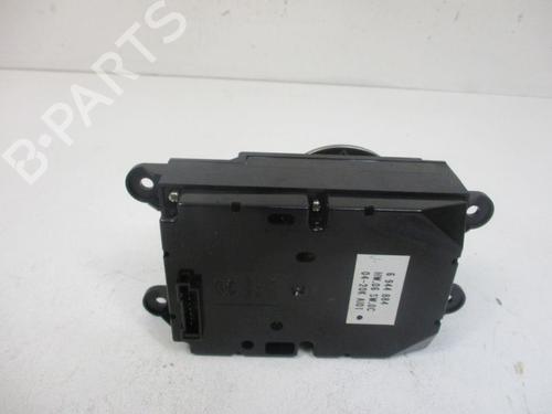 Switch BMW 5 Touring (E61) 525 d | BP18799689I30