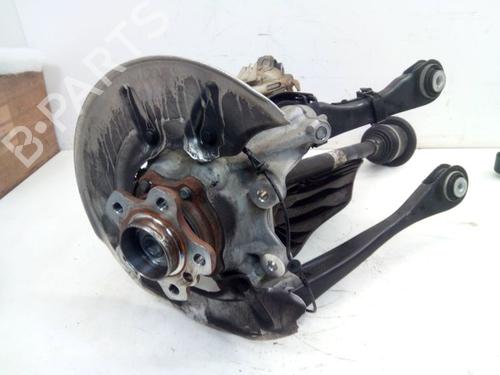 Used Right rear steering knuckle BMW 5 (G60, G90, G68) 530e Plug-in Hybrid (299 hp) 29109562