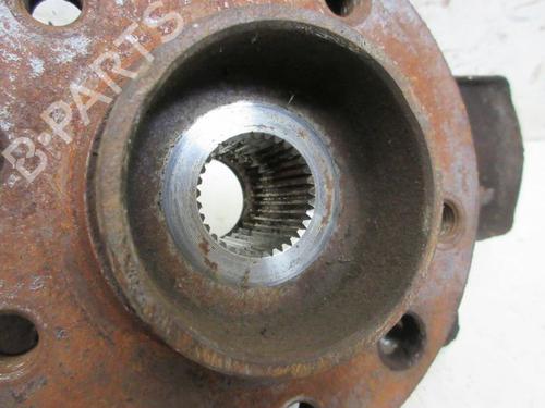 Left front steering knuckle OPEL ASTRA H Estate (A04) 1.4 (L35) | BP19289707M25 